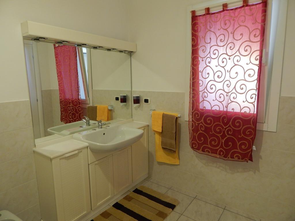 B&B Corte Bolandina Taglio di Po Habitación foto